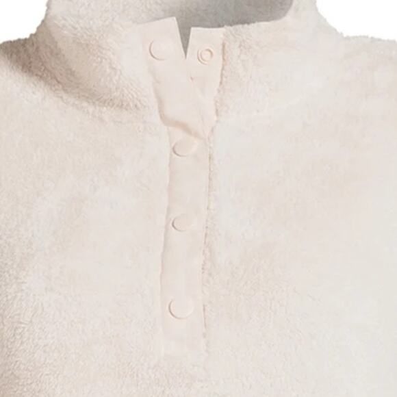 Terra & Sky Women’s Plus Size Quarter Snap Faux Sherpa Pullover, SIZE 2XL, 20-22 - Picture 4 of 4